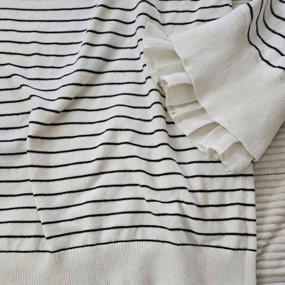 LOFT Striped White and Black Sweater with Ruffle Sleeves Size XL - Picture 5 of 5